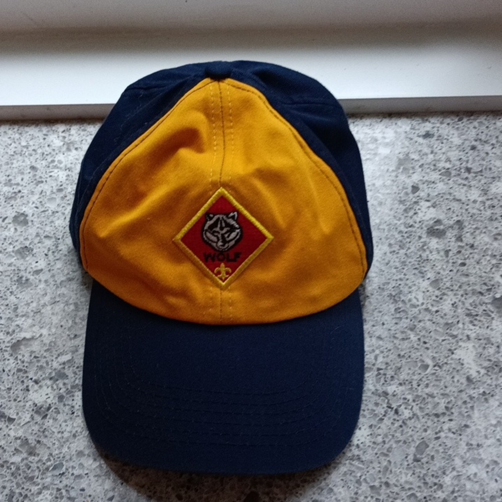Scout Wolf hat